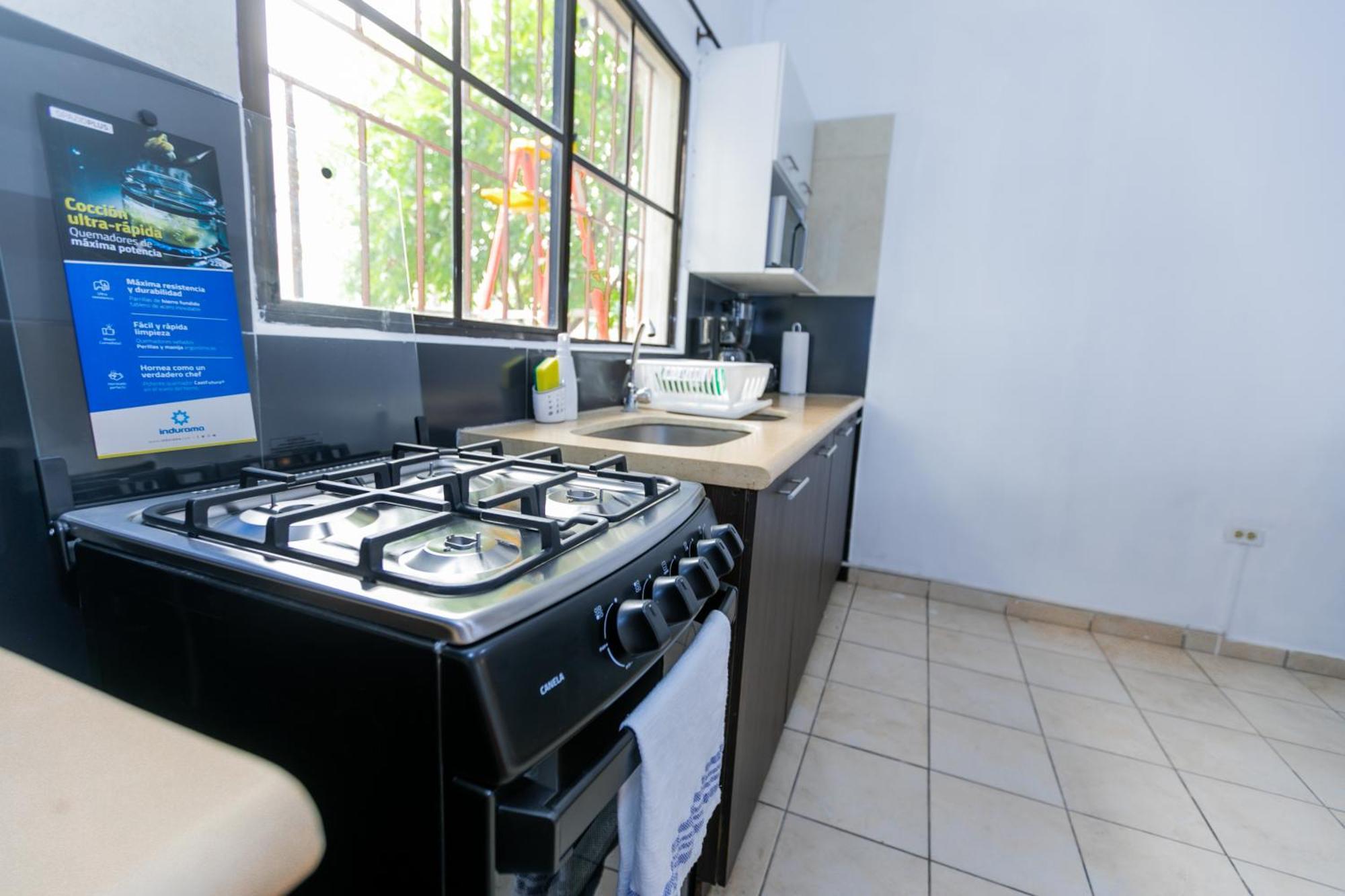 Готель Friendly House Santa Tecla Екстер'єр фото