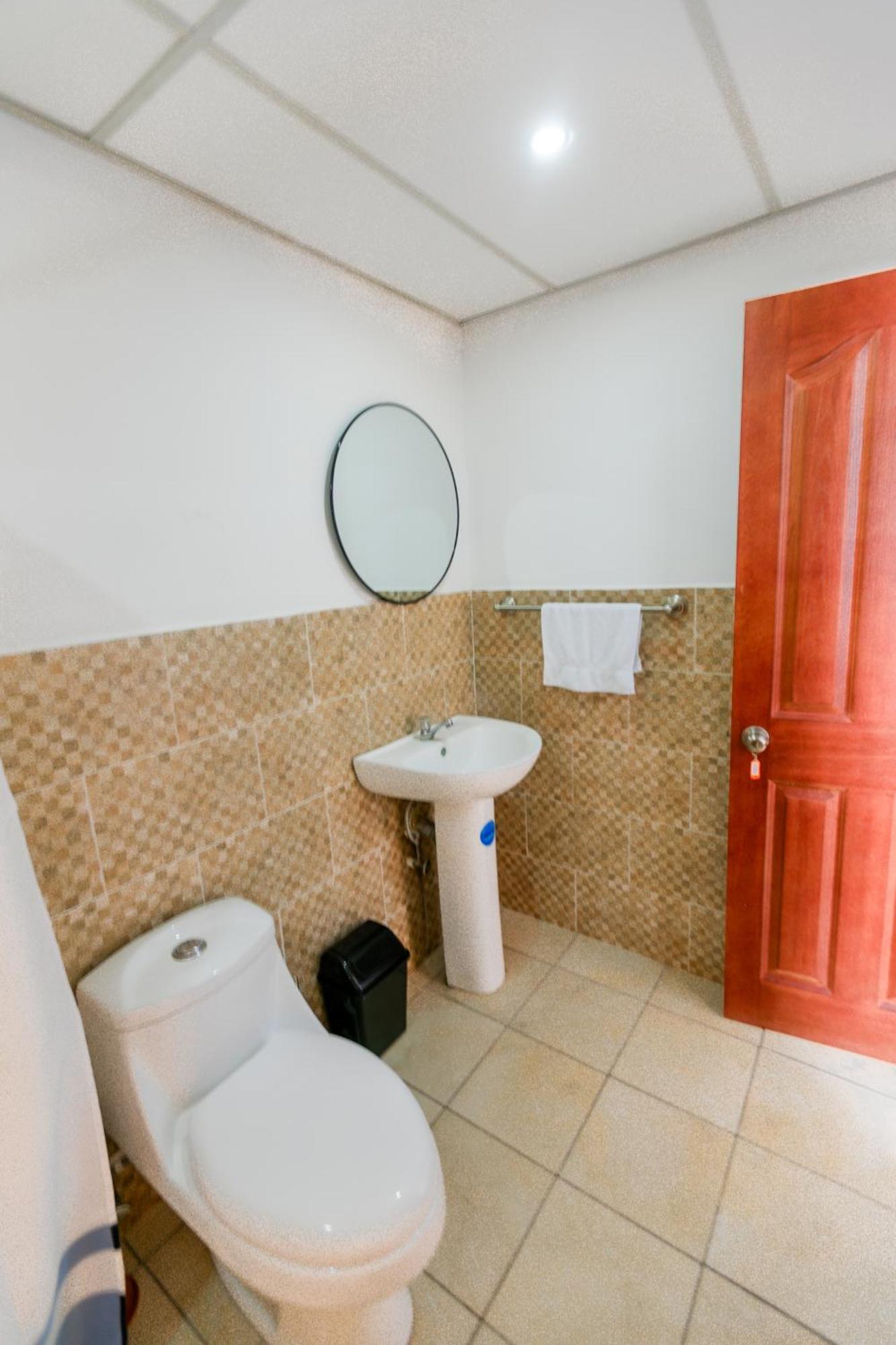 Готель Friendly House Santa Tecla Екстер'єр фото