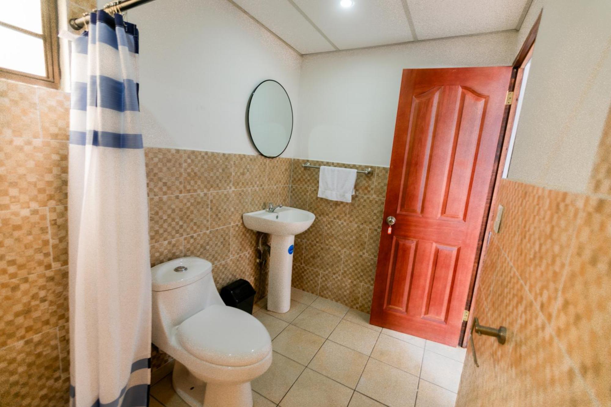 Готель Friendly House Santa Tecla Екстер'єр фото